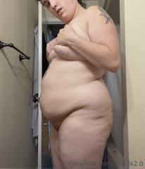 648133857_playing-with-my-dough-after-a-shower-3_1.m4v