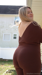 1455437809_which-is-your-favorite-outfit_5.mp4
