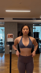 mia_wangg_1772309767_3842734928614843680_7305877087.mp4