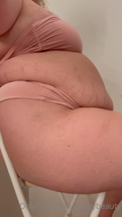 376211991_this-chair-is-soooo-tiny_0.m4v