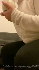 233937361_day-30-i-have-been-struggling-with-my-jeans-lately-they-a_0.m4v