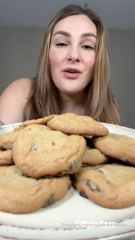 862596453_naughty-elf-weigh-in-cookie-stuffing-ride-we_0.mp4