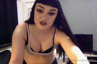 73374801_heres-a-little-tight-clothes-try-on-as-requested-sorry-th_0.mp4
