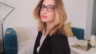 Hot secretary came into the room and got cum on her glasses 4k.mp4