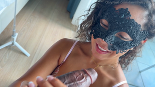 Masked Hotwife gets uncontrollable orgasms from Damion Dayski @minathehotwife .mp4