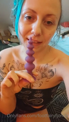 my new stuff arrived look how i try it on and show you my new anal toyswho would like to see 8.mp4