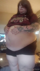 654374855_this-summer-is-makin-me-so-fat_0.m4v