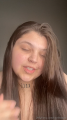 894869485_hair-play-and-bj_1.mp4