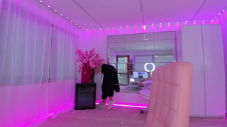 Miss_diamond__Myfreecams_20260430_094605.mp4