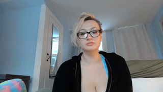 switchykitty_2025-02-23.mp4