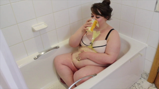 [clips4sale.com]Custom video messy eating.mp4