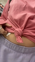 198943694_belly-out-today-at-walmart-heheh-i-look-so-cute-and-huggable_0.mp4