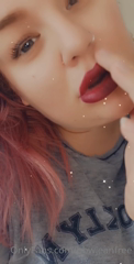 49937693_i-love-the-smudge-at-the-end_0.m4v