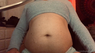 456900939_this-was-another-one-of-my-biggest-bloats-i-started-with_7.m4v