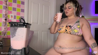 1538077836_wg-shake-chugging-clip-teaser_3.mp4