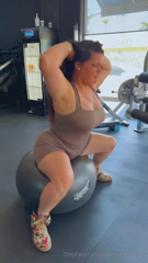 0hq12dqlijar506em0bio_source.mp4