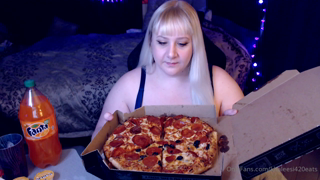 260058395_full-pizza-attempt-2_0.m4v