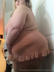 947635210_hey-guys-still-not-feeling-too-good-but-popping-in-to-say-hi_1.mp4