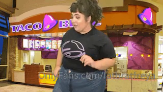 232847047_fast-food-clerk-turned-fat-feedee-freya-finally-got-a-job_2.mp4
