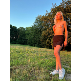 3024x4032_1fe09a14aaeccf491c05f54b9799dc7e.jpg