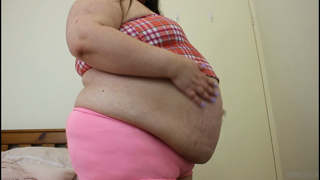 403842457_my-belly-is-definitely-the-biggest-its-ever-been-like-just-l_0.m4v