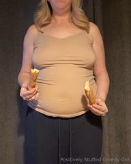 1450450813_get-fat-for-february-day-4-breakfast-two-bagels-and-a-bow_0.mp4