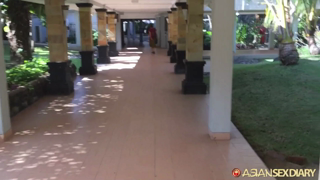 asd-2017-01-22-batam-indonesia-Walk, eat & beach in Batam – January 22, 2017.mp4