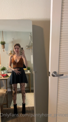 374066980_outfit-of-the-day-happy-monday_0.m4v