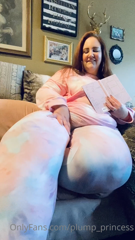 42233899_normally-i-dont-like-being-interrupted-while-im-reading_0.m4v