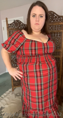 485176838_in-november-i-bought-this-dress-for-a-work-holiday-party-l_4.m4v