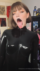 1122625297_dribbling-all-over-my-latex-catsuit-seducing-you-with-my-to_0.mp4