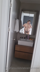 223942364__0.m4v