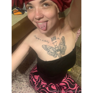 babyjayye_Way_too_pretty_to_be_fuckin_from_the_back_☺️🫶🏼_3160788435.jpeg