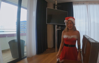 GIFT for Christmas_5265996.mov