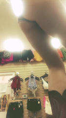 146288_dancing-before-my-stage-show_0.mp4