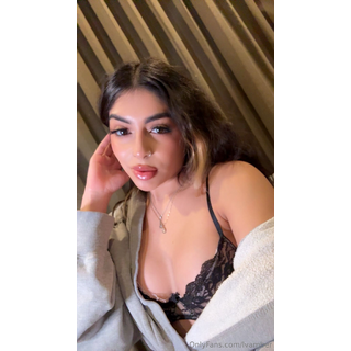 1242x2208_2fc8a4b0e1712f964ab131aecf779d50.jpeg