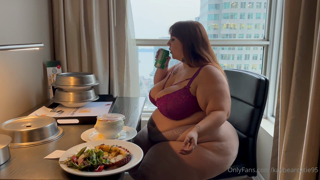 705737257_my-daily-curvage-video-for-you-all-3-dont-forget-to-tip-up_0.m4v