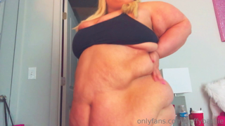 4165941_all-over-fat-barbie-body-jiggle-in-slow-motion-wearing-only_0.mp4