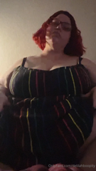 1457070219_cozy-slow-mo-belly-play_0.mp4