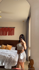 1469477270_i-think-i-need-to-move-somewhere-tropical-and-warm-so-the-be_4.mp4