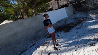 Xes.pl - Tanzanian girl fucked by white guy (1080).mp4