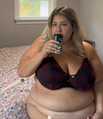 1326673172_eating-belly-play-orgasmi-need-to-be-fucked_0.mp4