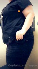 31860673_i-get-out-of-breath-getting-my-pants-on_0.mp4