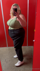 869174520_so-i-had-to-go-pants-shopping-cause-i-was-down-to-one-pair-o_0.m4v