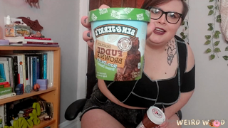 287505636_1k-calorie-stuffing-friends-reactions-to-my-gain-a-stuff_0.m4v