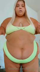 162280438_tip-if-you-like-watching-me-in-bikinis_0.m4v