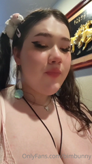 348645932_first-place-i-ate-at-on-my-trip-after-driving-for-like-4-h_8.m4v