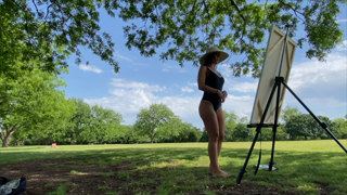 Painting in the Park [3188c1c1].mp4