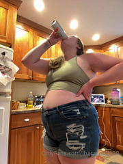 656558053_chug-with-me_0.m4v
