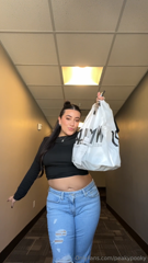 1321612239_my-favorite-notification-is-when-my-doordash-order-has-arriv_0.mp4